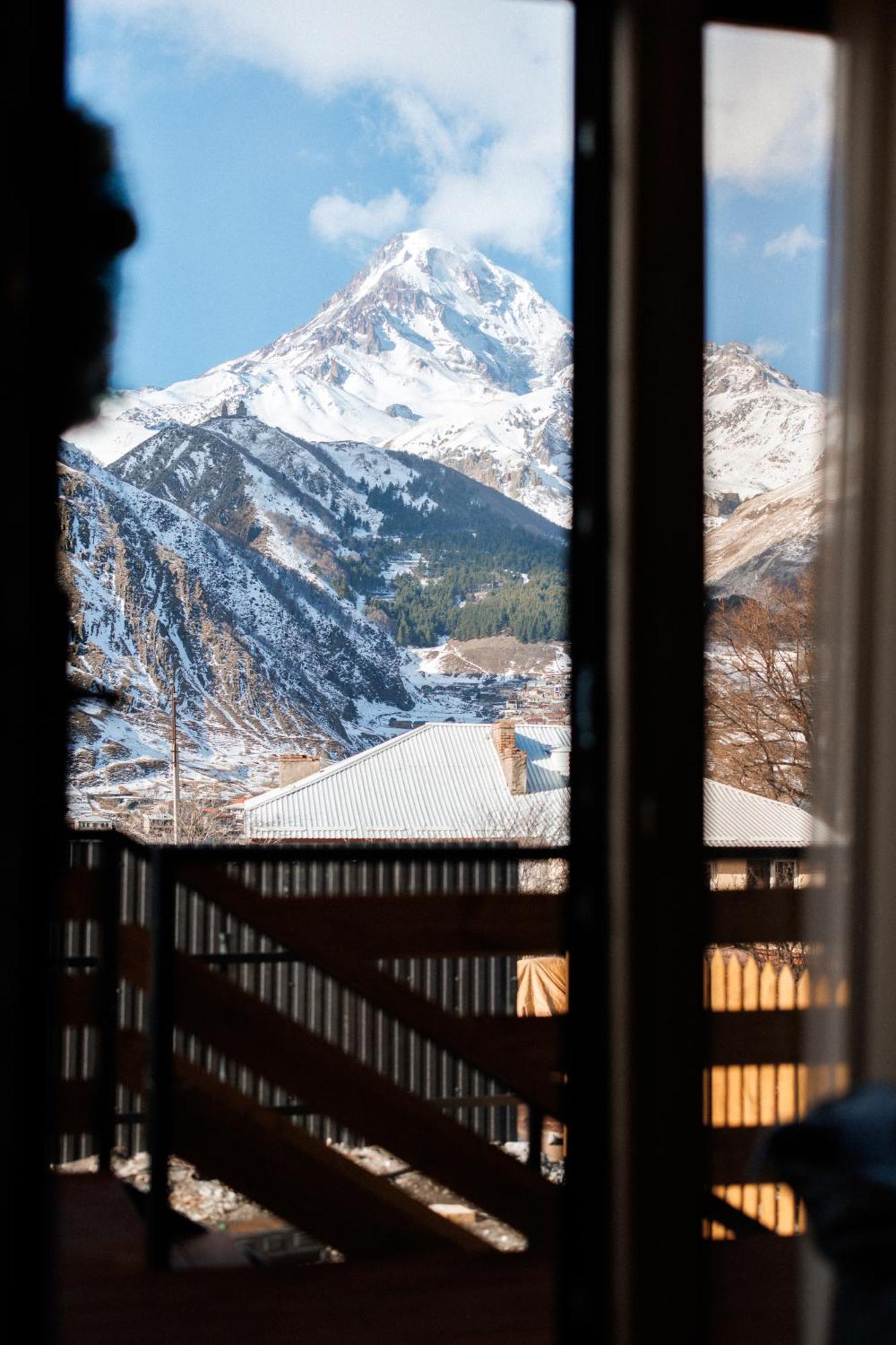 Smart Via Kazbegi Villa Eksteriør billede